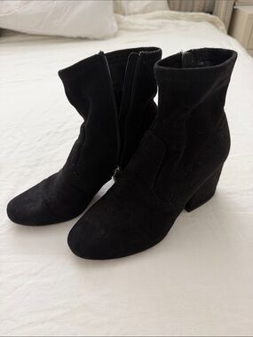 Steve Madden Black Suede Ankle Booties with Block Heel